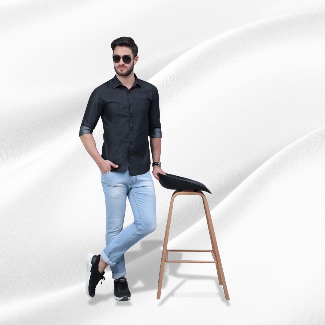 Casual-Cool_-Black-Shirt-with-Blue-Jeans