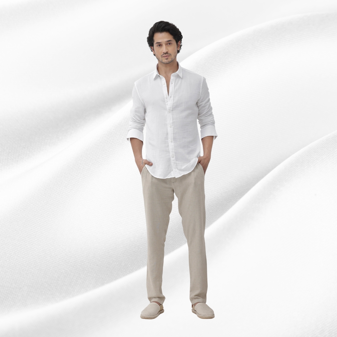 White-Shirt-and-Pants_-Creating-Depth-and-Dimension.