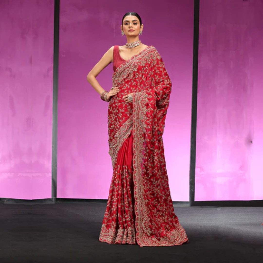 Popular-Styles-of-Designer-Sarees-for-Brides